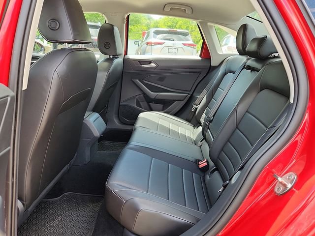 Used 2022 Volkswagen Jetta SE FWD image 10