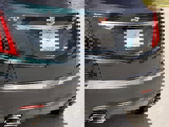 New 2026 Cadillac XT5 Luxury image 6