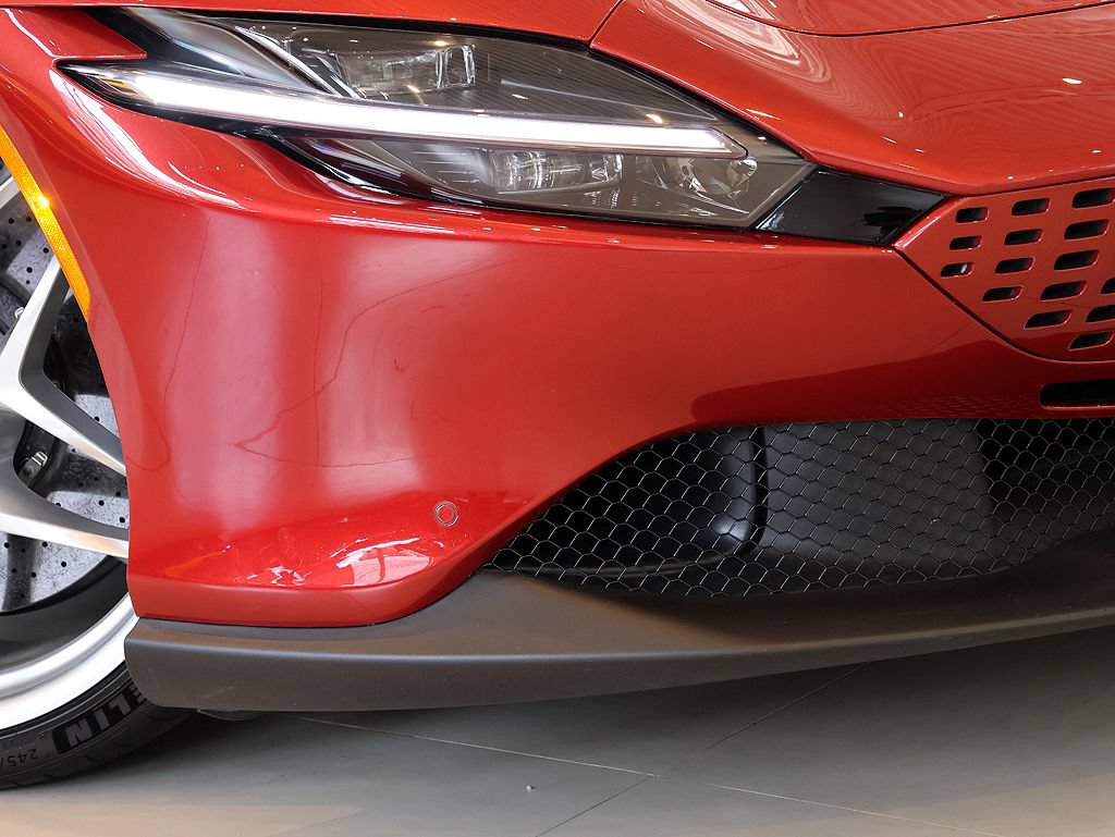 Certified 2022 Ferrari Roma RWD image 32