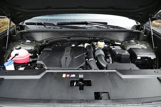 Certified 2025 Hyundai Santa Fe SEL image 29