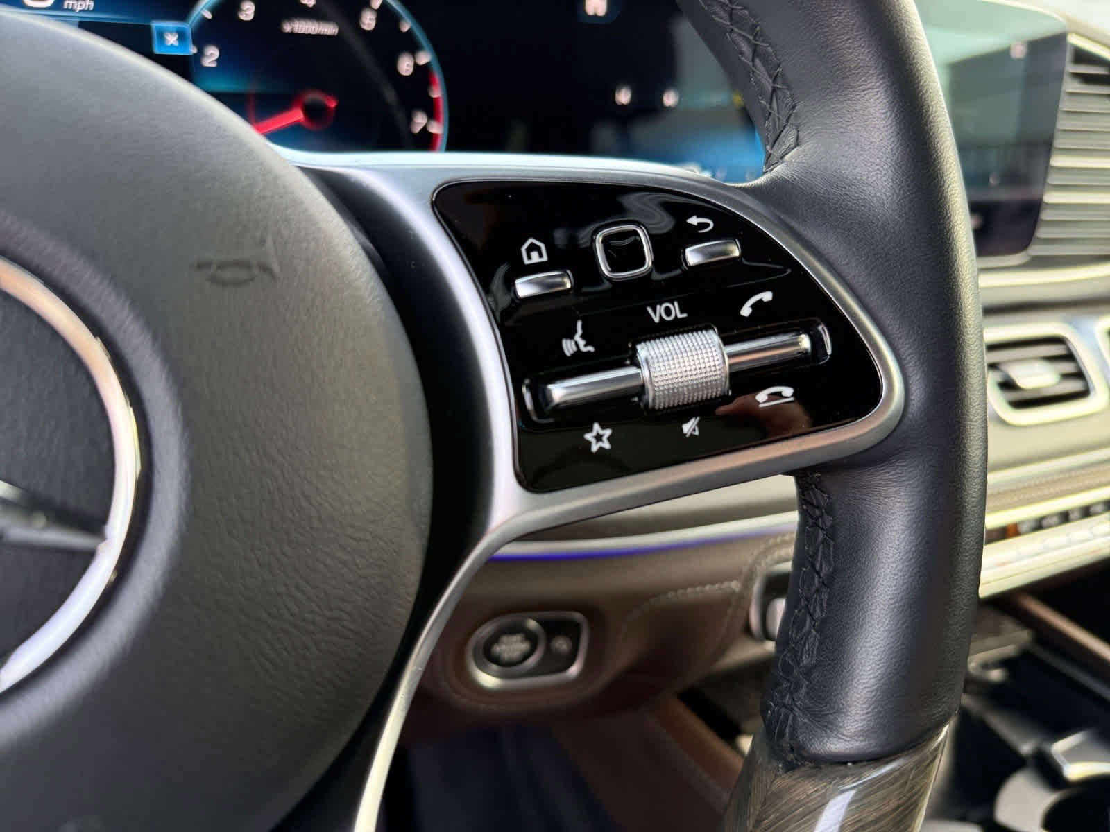 Certified 2022 Mercedes-Benz GLE 580 4MATIC image 22