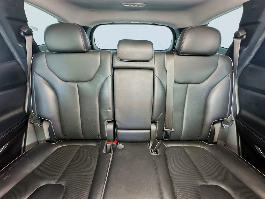 Used 2023 Hyundai Santa Fe Limited image 13