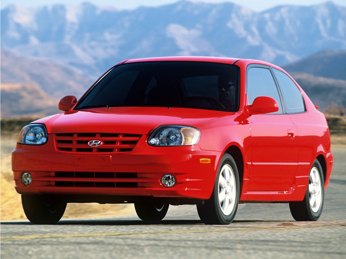 Used 2005 Hyundai Accent GLS FWD video 1