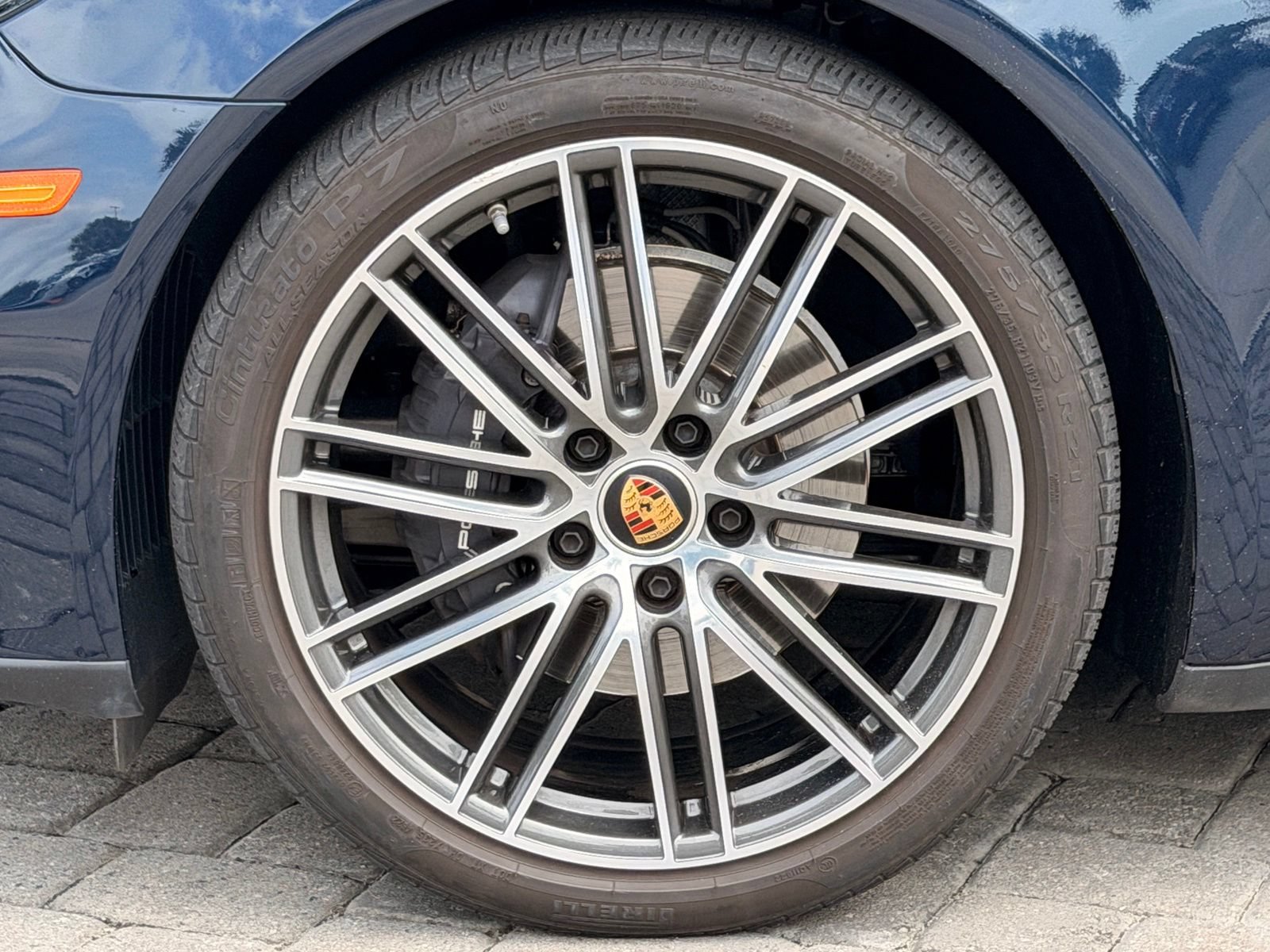 Used 2023 Porsche Panamera 4 Platinum Edition AWD/4WD image 13