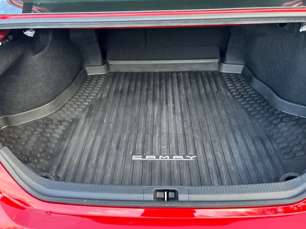 Certified 2025 Toyota Camry SE w/ Convenience Package image 28