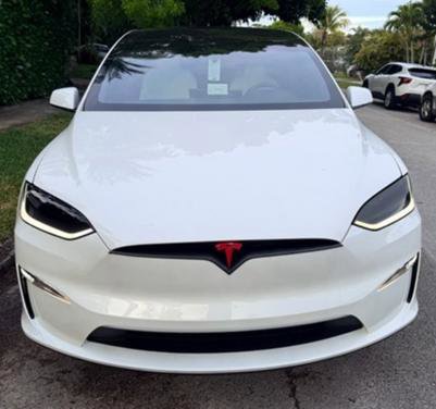 Used 2023 Tesla Model X Plaid AWD/4WD image 2
