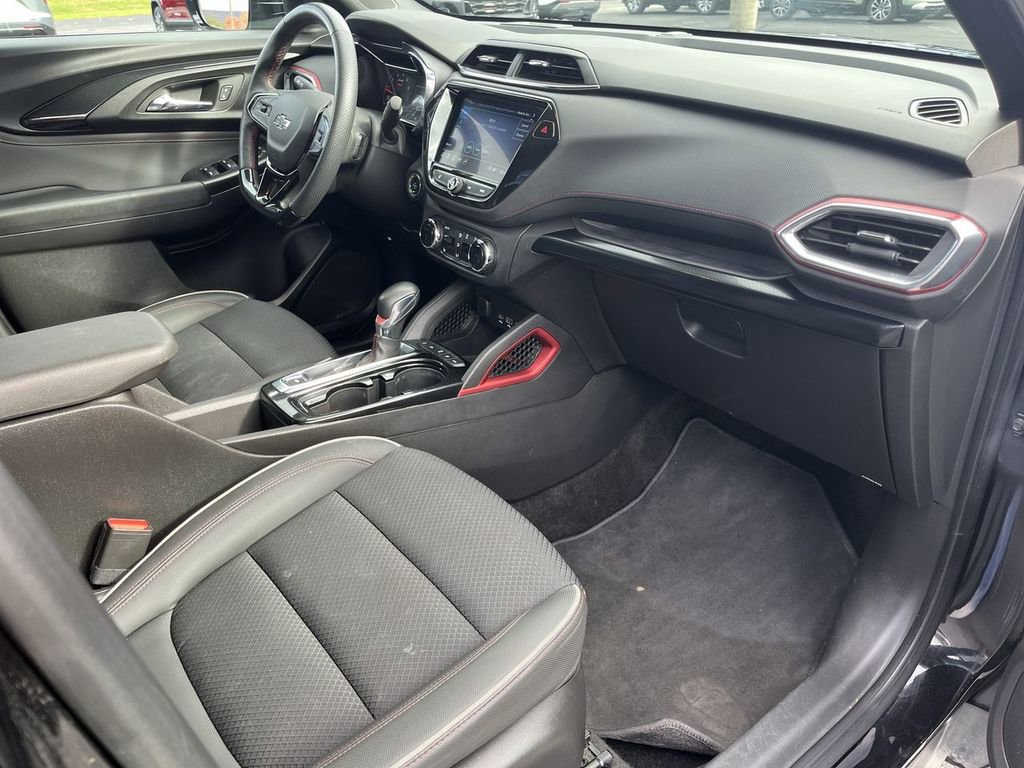 Certified 2023 Chevrolet TrailBlazer RS w/ Convenience Package image 27