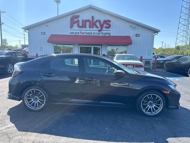 Used 2018 Honda Civic Sport image 2
