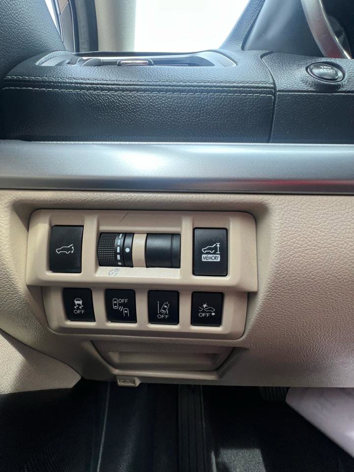 Used 2019 Subaru Outback 2.5i Premium image 23