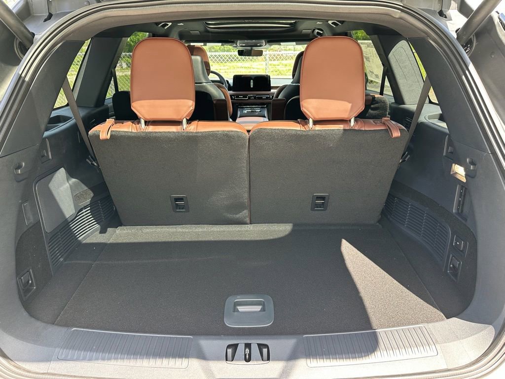 New 2026 Lincoln Aviator Reserve AWD/4WD image 28