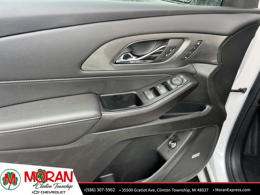 Certified 2023 Chevrolet Traverse Premier w/ LPO, Floor Liner Package AWD/4WD image 16