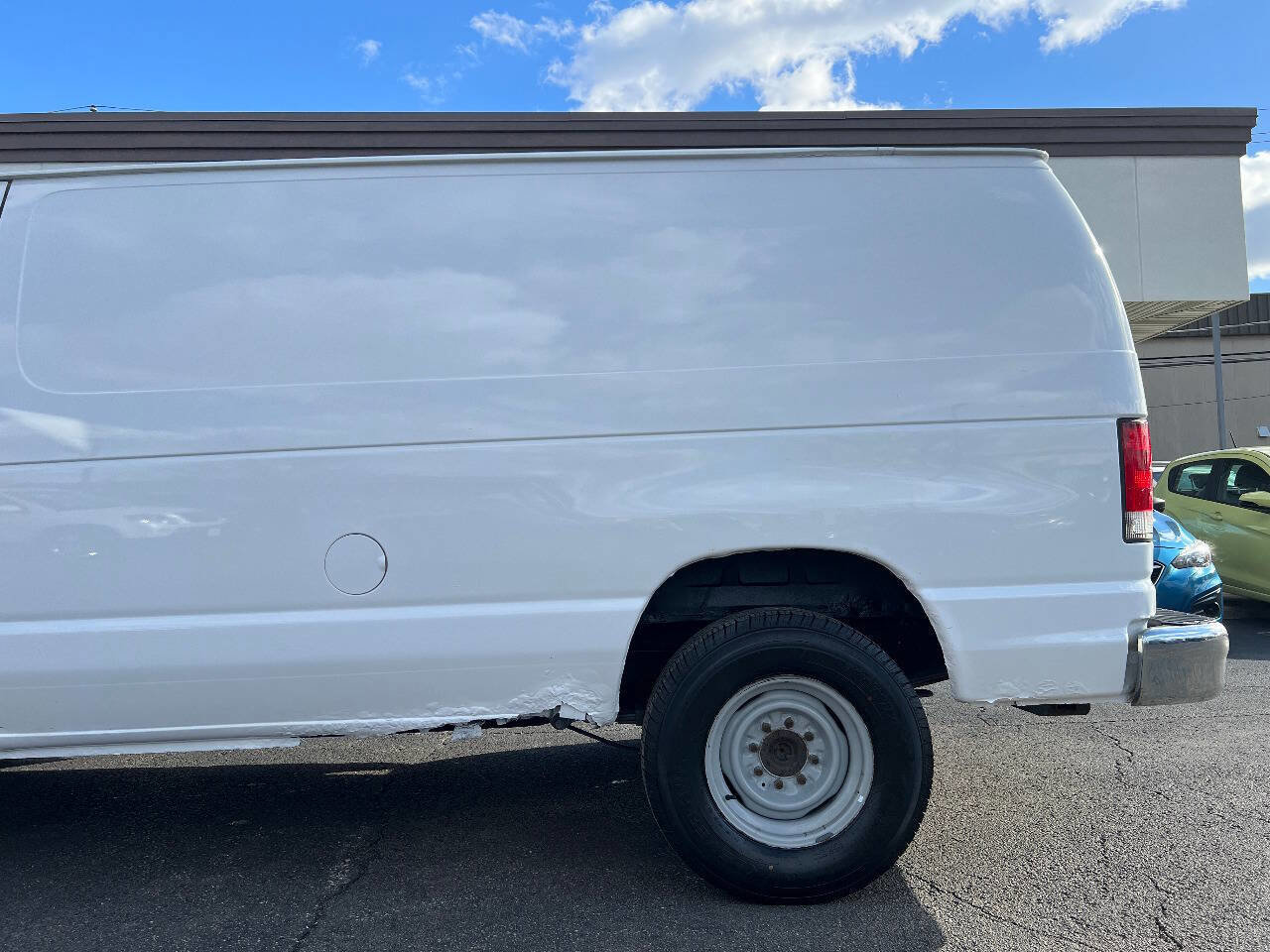 Used 2013 Ford E-250 and Econoline 250 w/ Commercial Cargo Van Pkg image 39