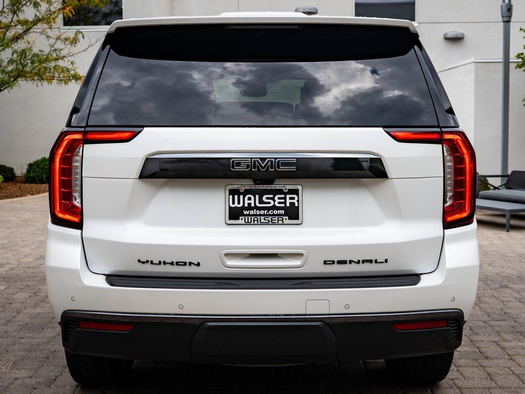 Used 2024 GMC Yukon Denali Ultimate image 10
