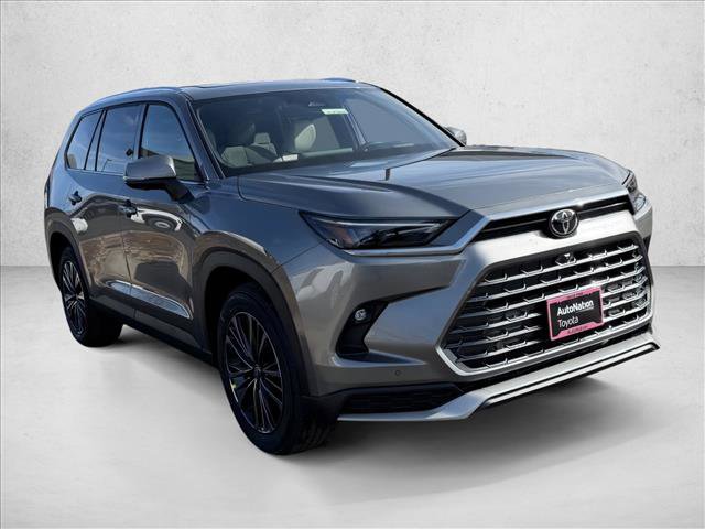 New 2026 Toyota Grand Highlander AWD Hybrid video 2