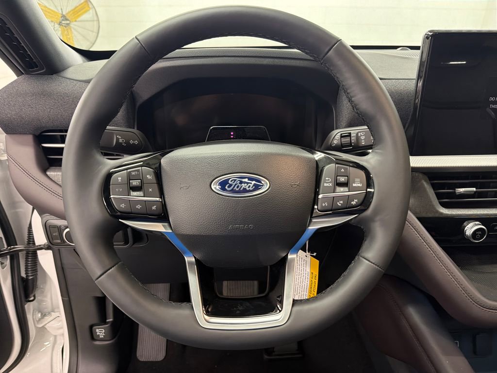 New 2026 Ford Explorer Platinum image 19