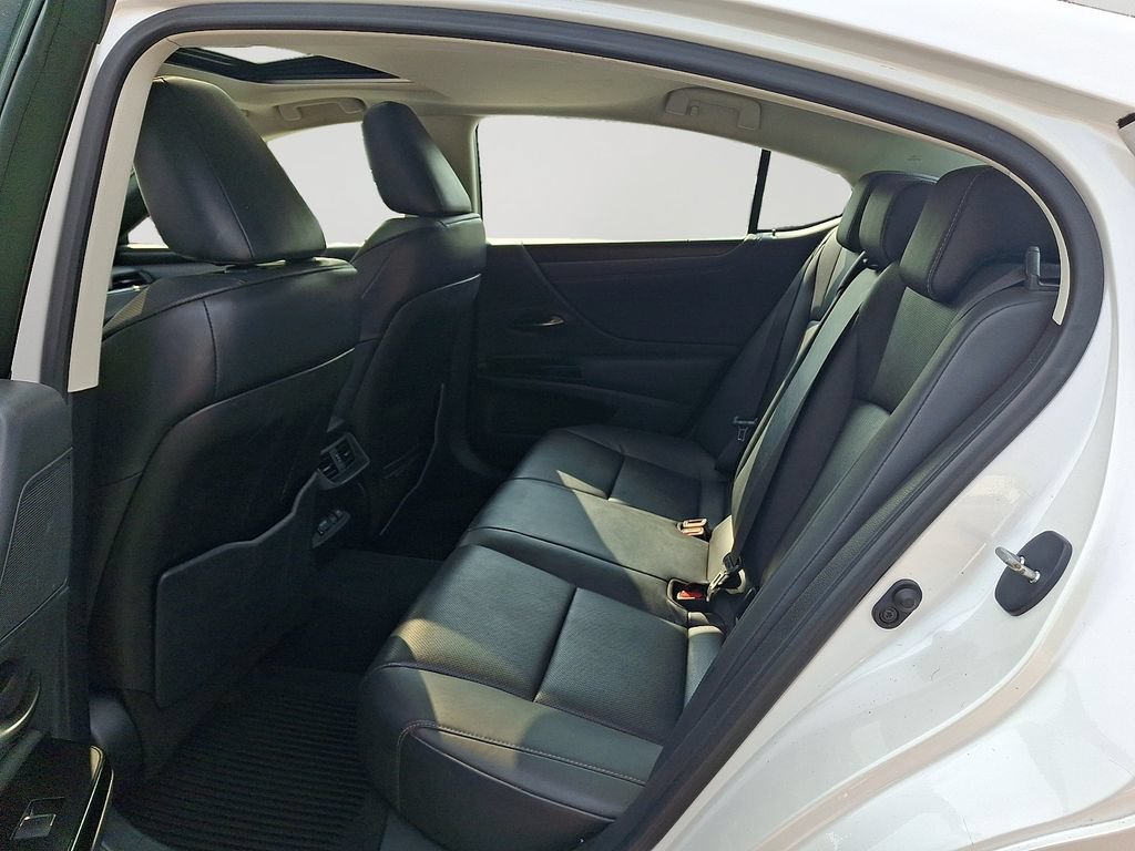 Used 2023 Lexus ES 250 w/ Premium Package AWD/4WD image 9
