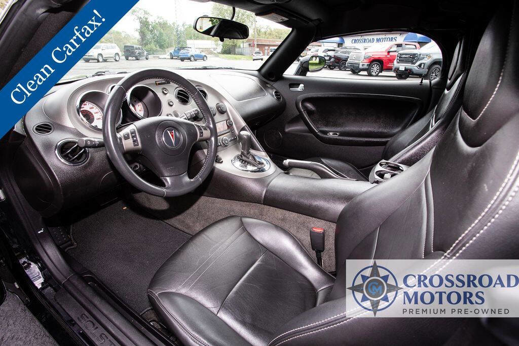 Used 2006 Pontiac Solstice Convertible w/ Premium Package RWD image 15