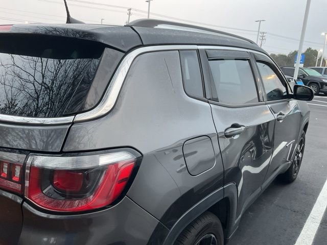 Used 2018 Jeep Compass Limited w/ Navigation Group image 6