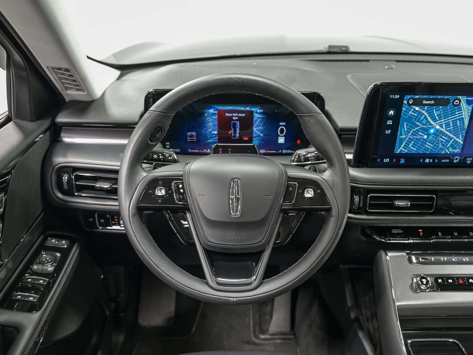 Used 2025 Lincoln Aviator AWD image 16