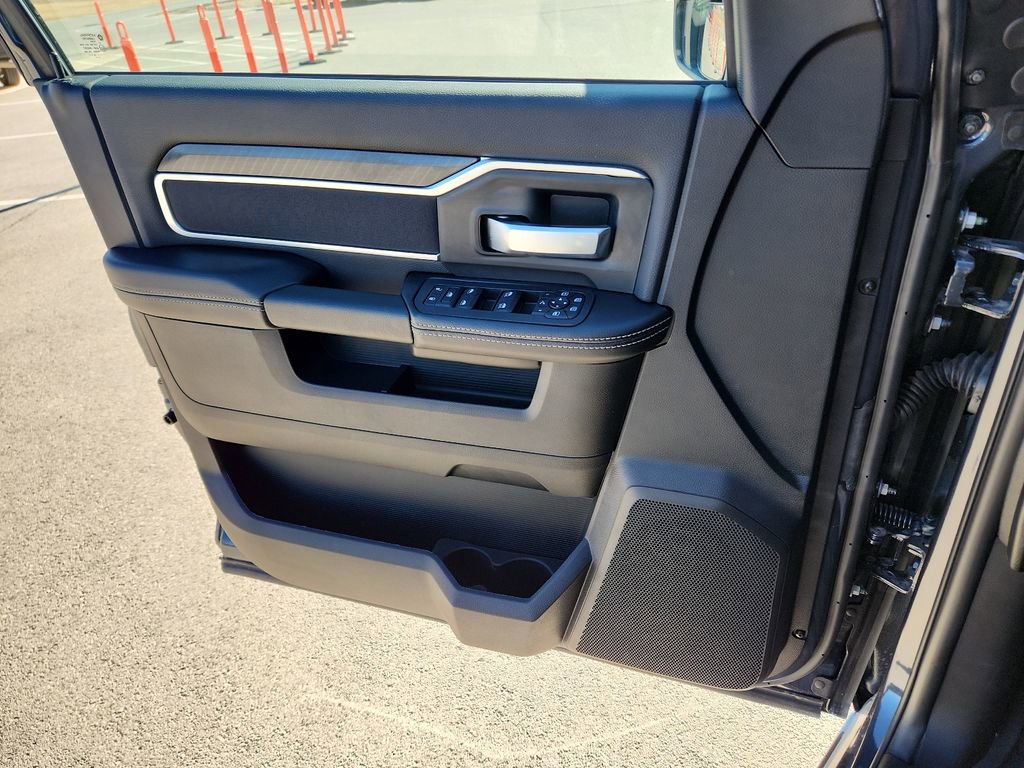 New 2026 RAM 2500 Lone Star AWD/4WD image 18