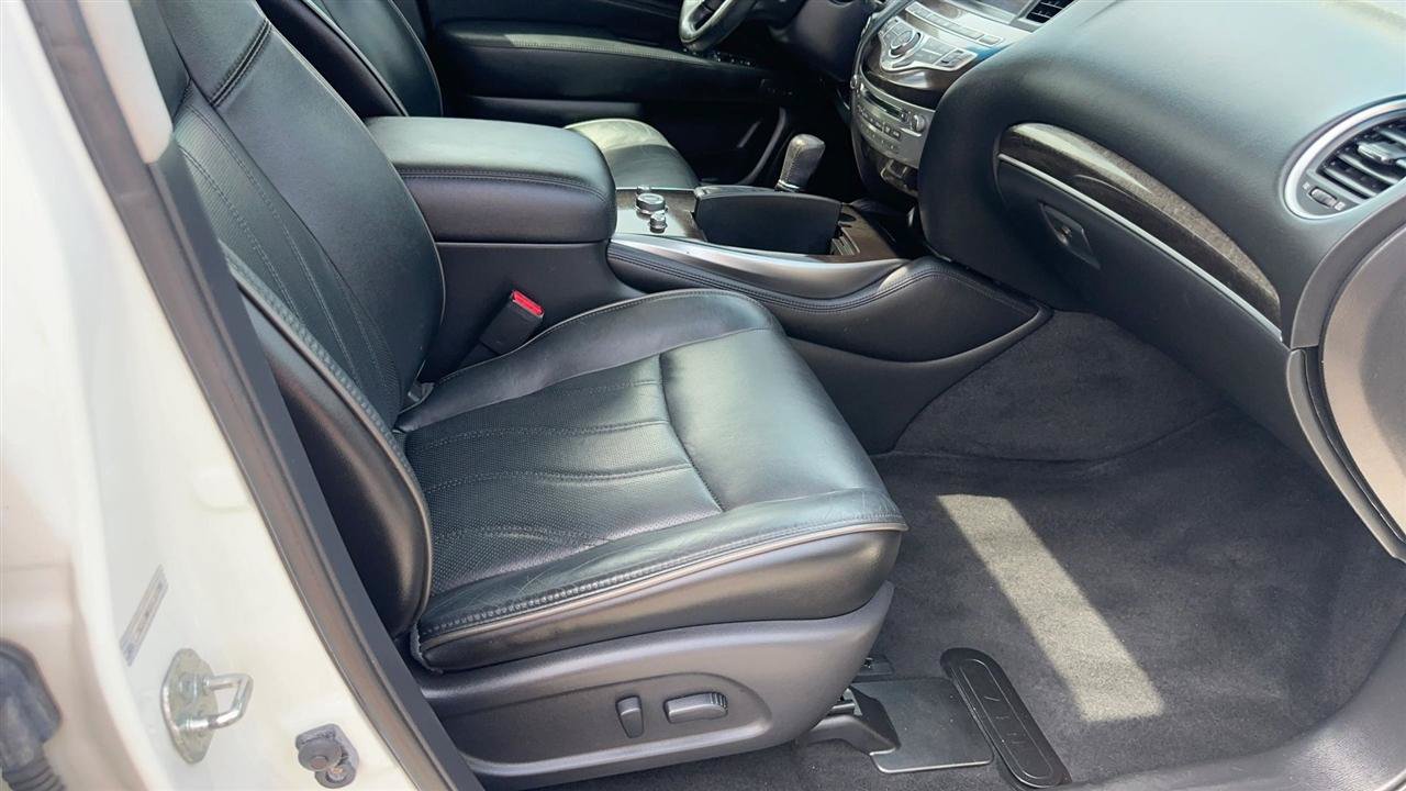 Used 2013 INFINITI JX35 AWD w/ Premium Pkg image 60