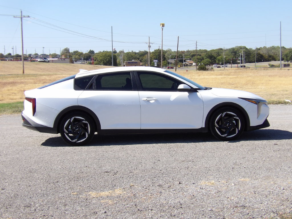 Certified 2025 Kia K4 EX FWD image 5