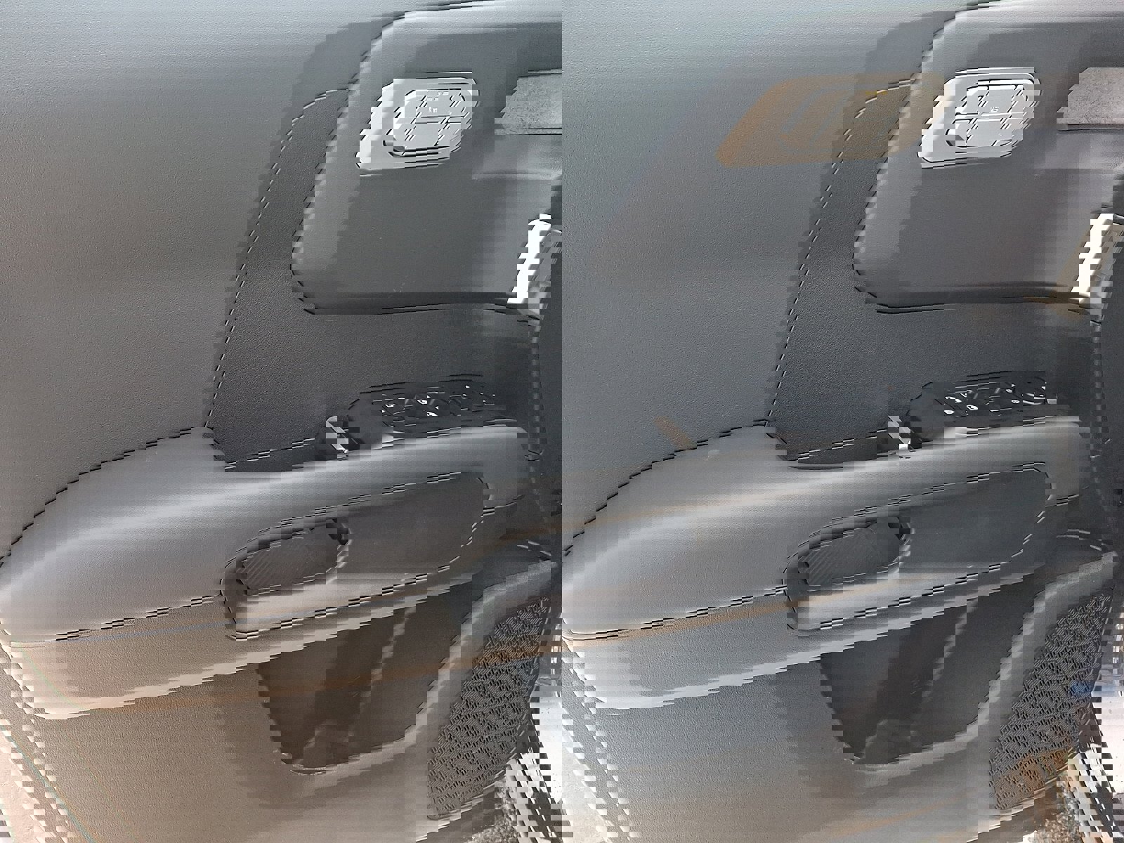 New 2027 Kia Telluride S image 8