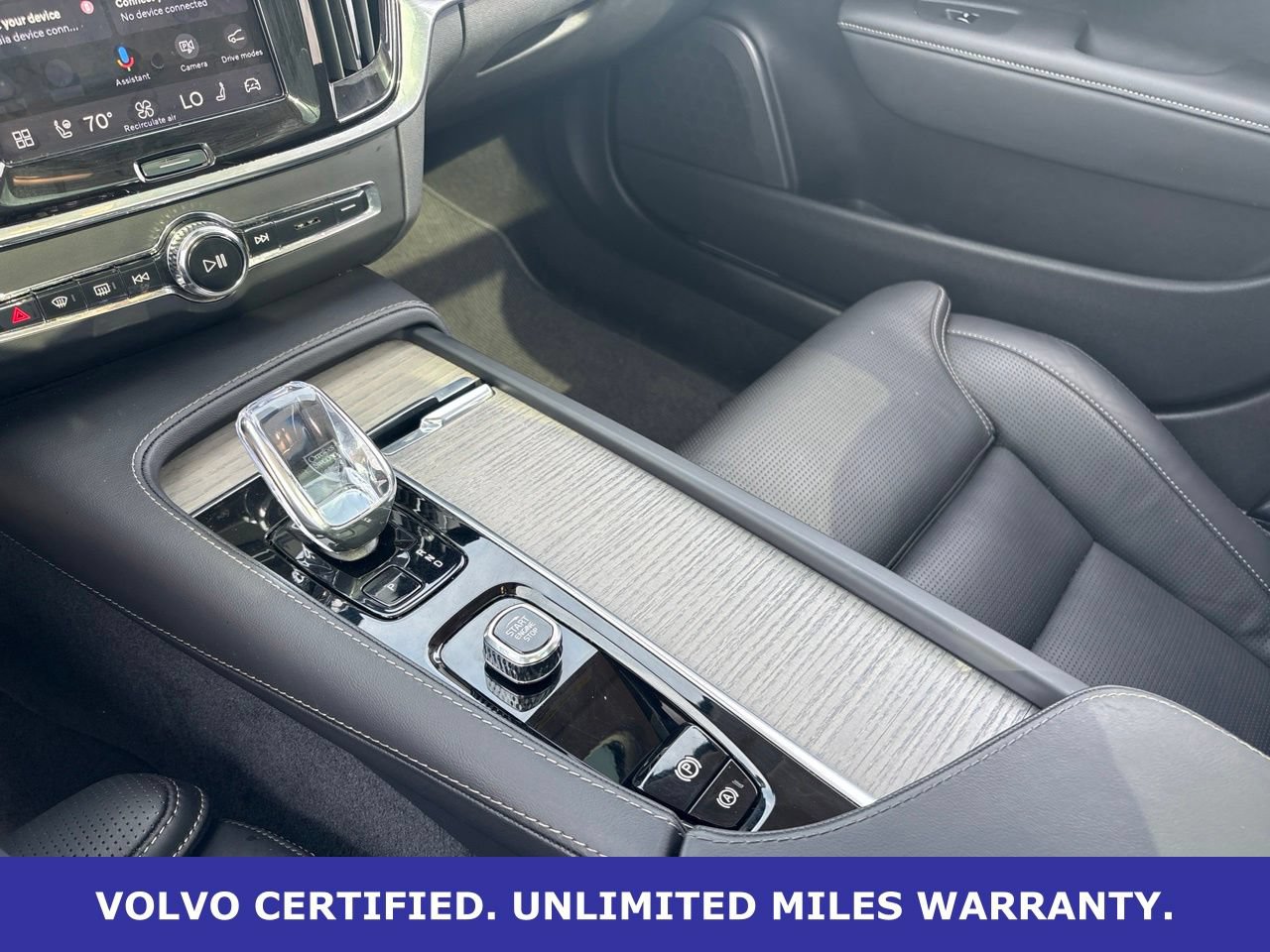 Certified 2025 Volvo V90 B6 Cross Country Ultra AWD/4WD image 18