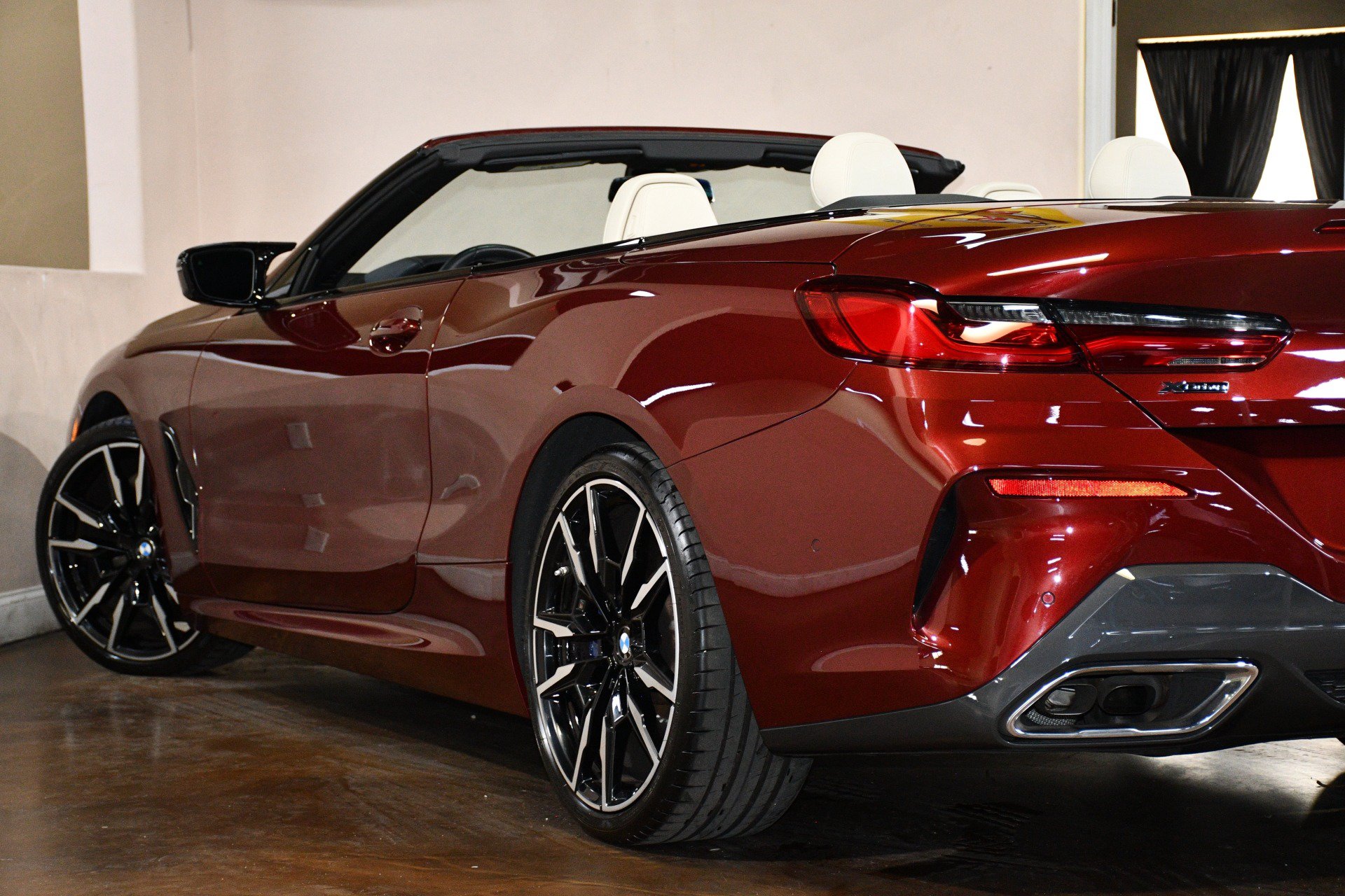 Used 2023 BMW M850i xDrive Convertible w/ Driving Assistance Package AWD/4WD image 55