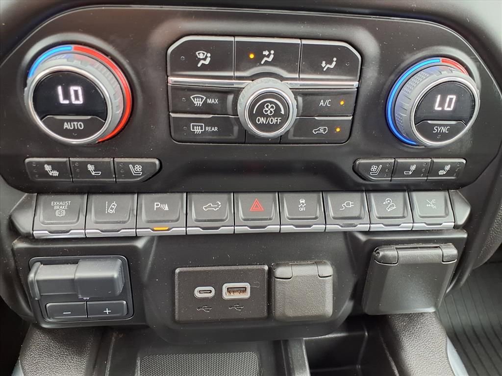 Used 2023 Chevrolet Silverado 2500 High Country w/ LPO, Hitch Package image 13