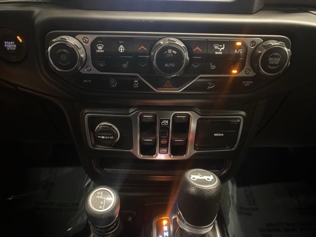 Used 2018 Jeep Wrangler Unlimited Sport S AWD/4WD image 20