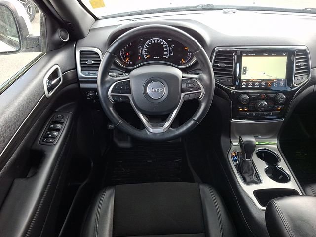 Used 2021 Jeep Grand Cherokee Laredo X AWD/4WD image 11