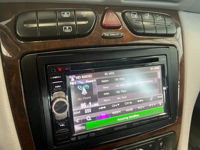 Used 2004 Mercedes-Benz C 240 Sedan image 20