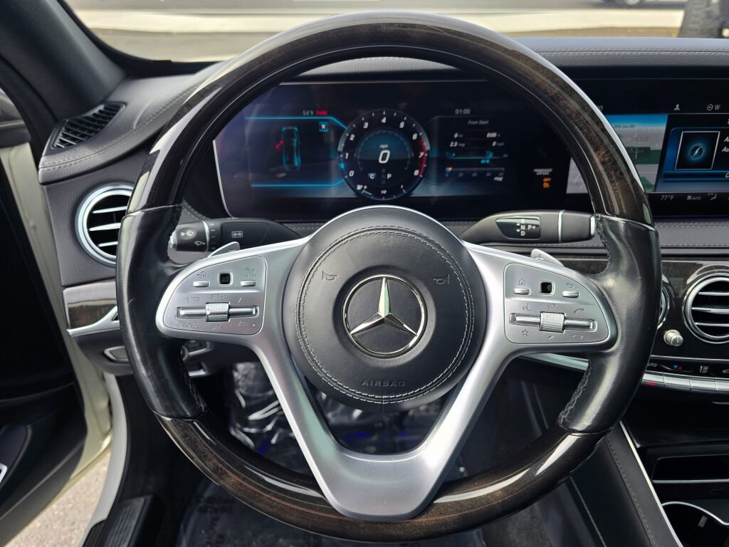 Used 2019 Mercedes-Benz S 560 Sedan w/ AMG Line Exterior image 24