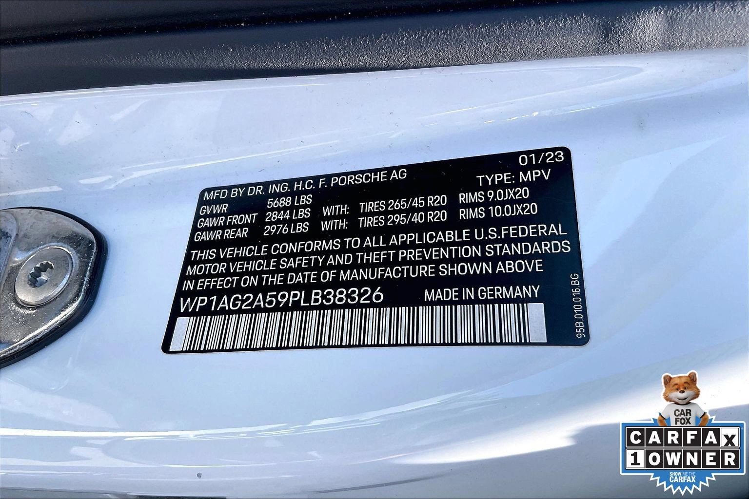 Used 2023 Porsche Macan S AWD/4WD image 31