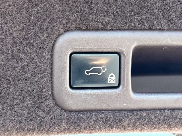 Used 2017 Lexus RX 450h AWD w/ Luxury Package image 14