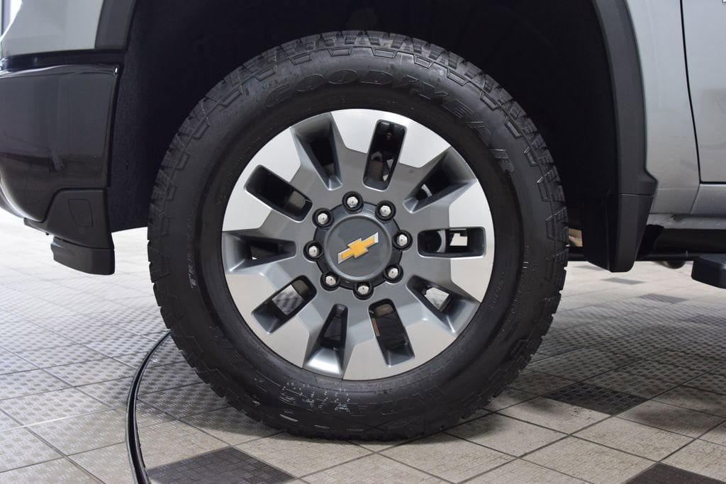 New 2026 Chevrolet Silverado 2500 Custom w/ Custom Value Package AWD/4WD image 29