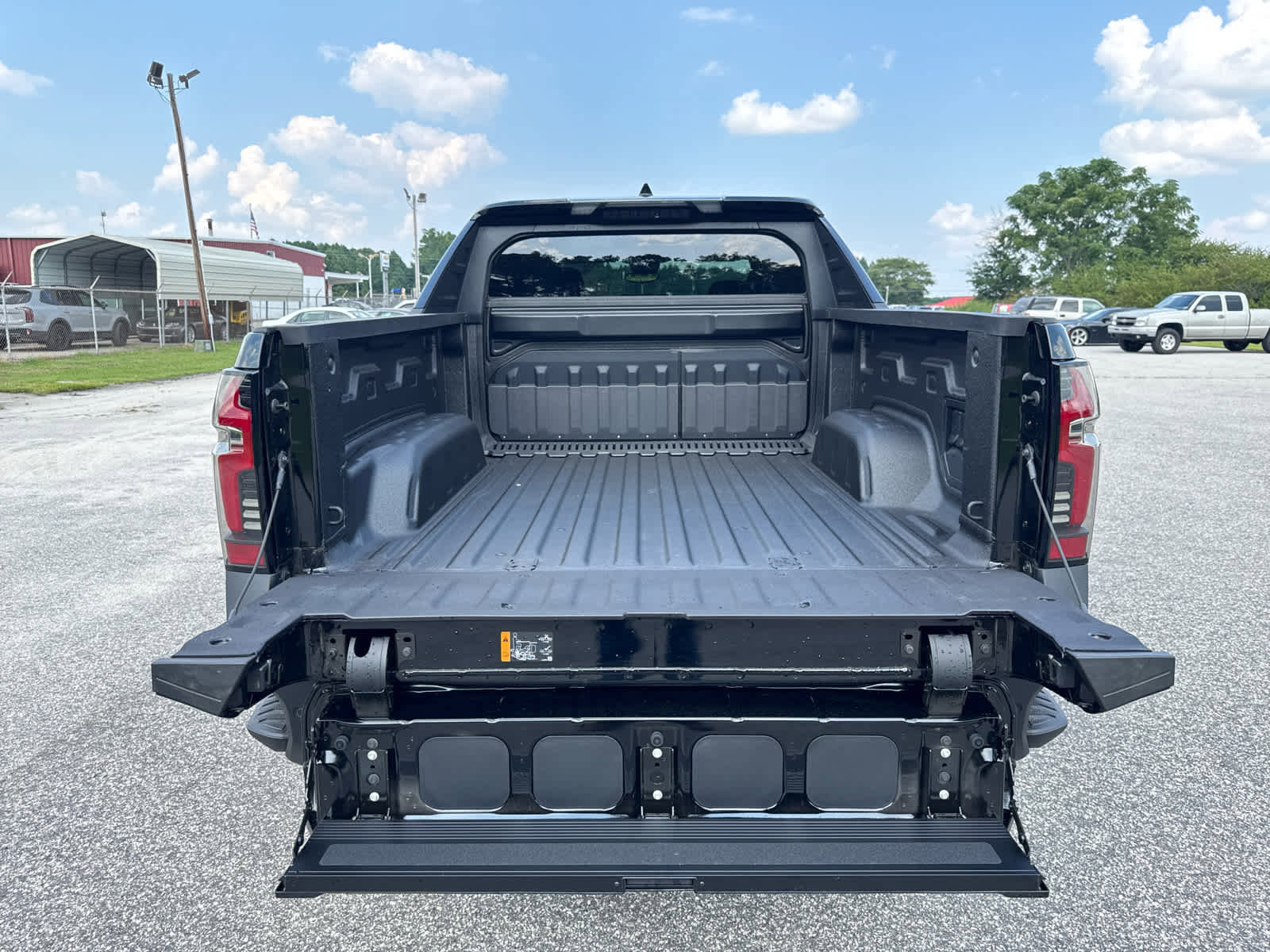 New 2026 Chevrolet Silverado EV Trail Boss w/ Premium Package image 14