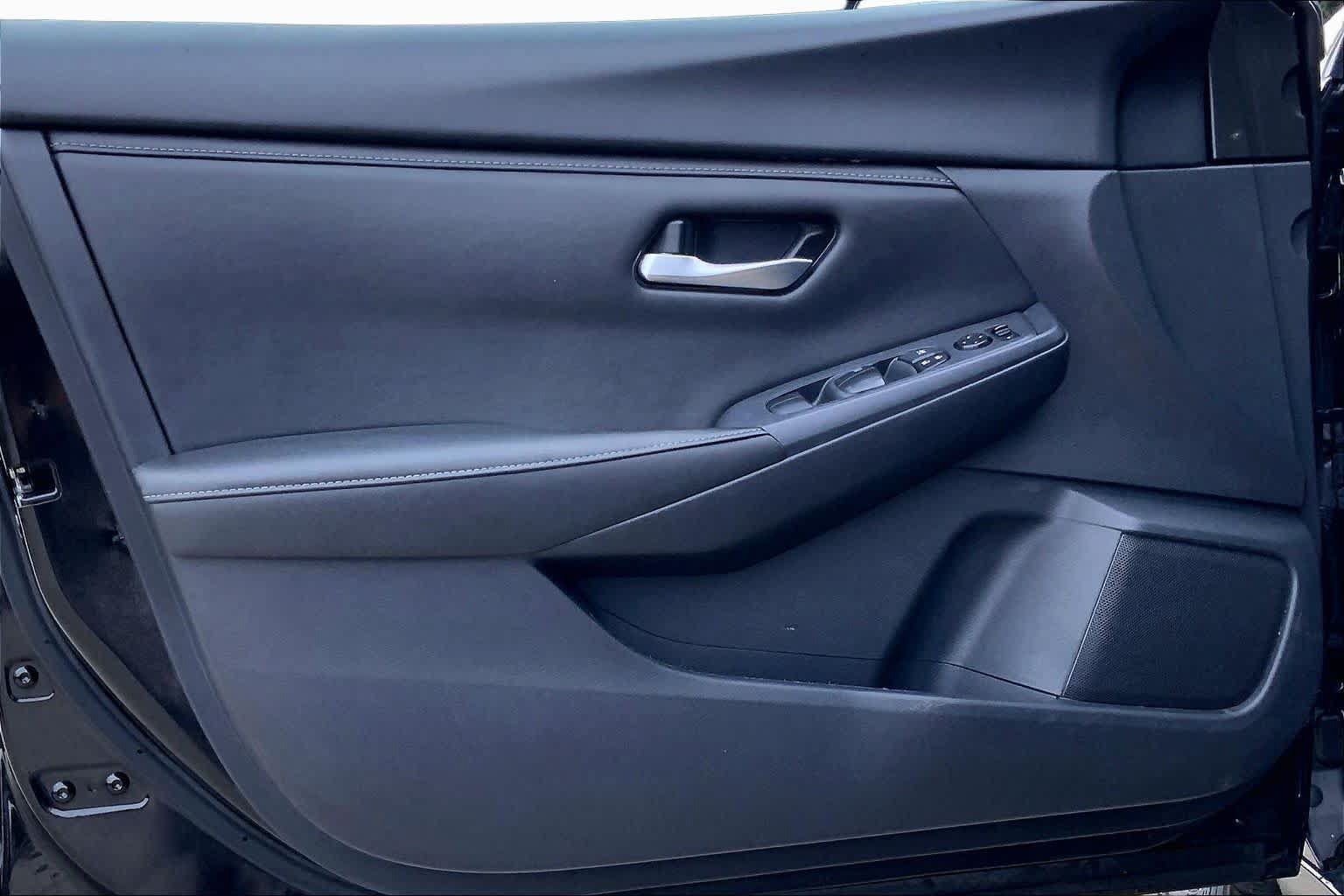 Used 2025 Nissan Sentra SV w/ All-Weather Package FWD image 20