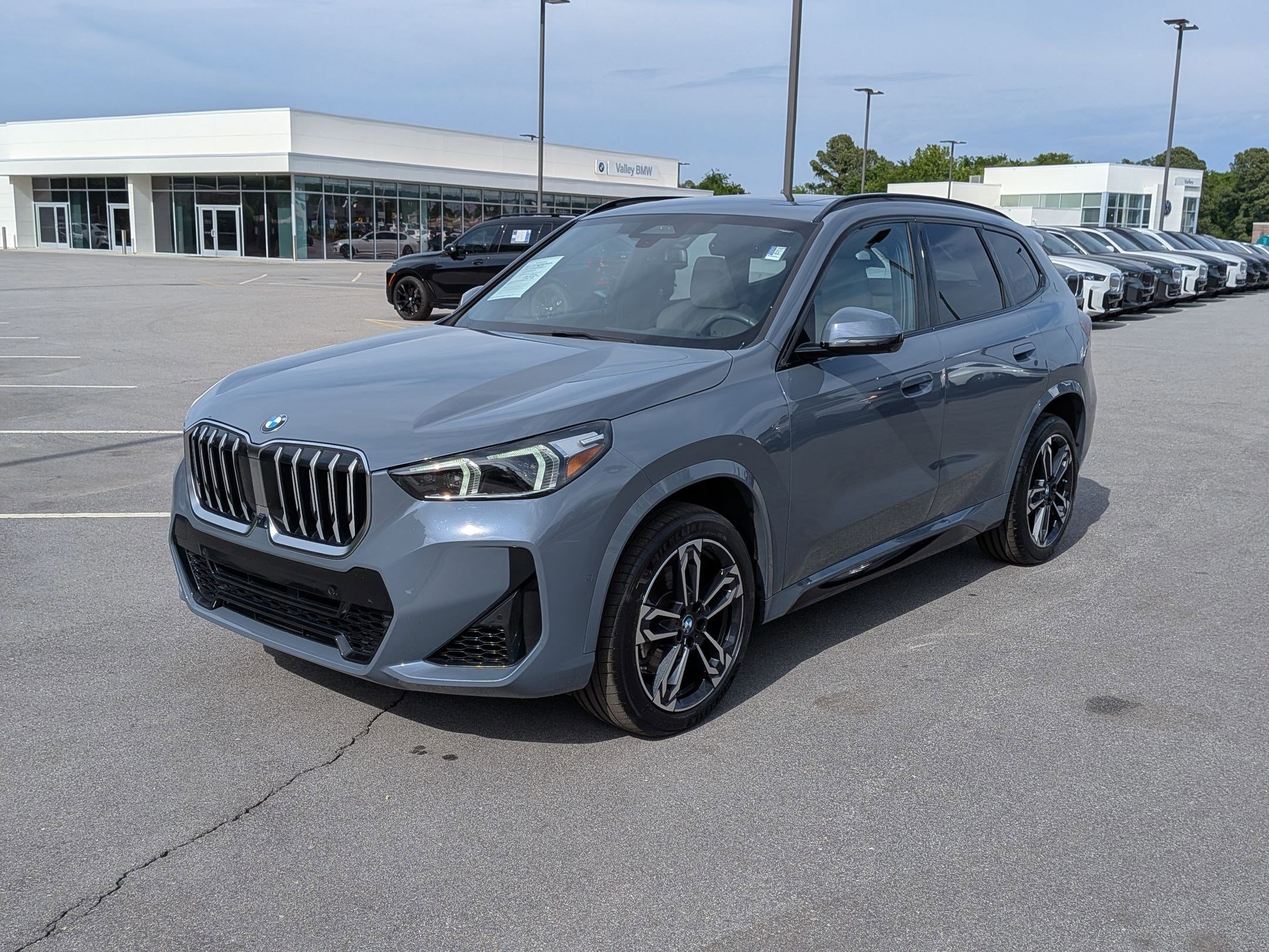 Certified 2023 BMW X1 xDrive28i w/ Premium Package AWD/4WD image 7