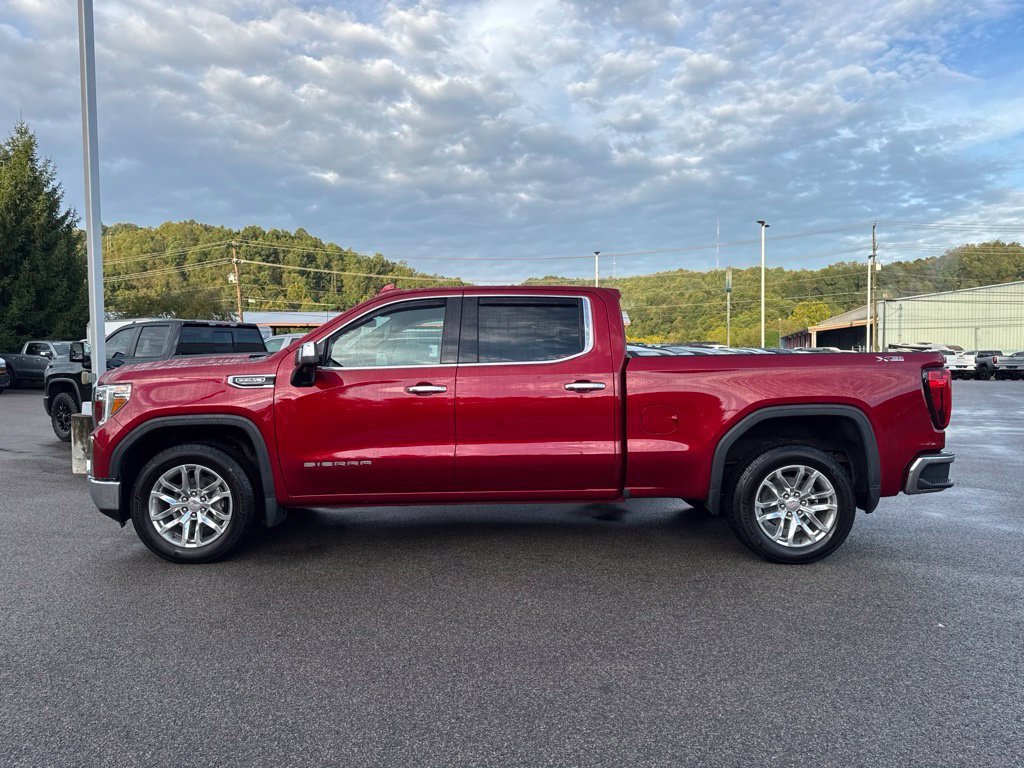 Used 2022 GMC Sierra 1500 SLT w/ SLT Premium Package AWD/4WD image 3