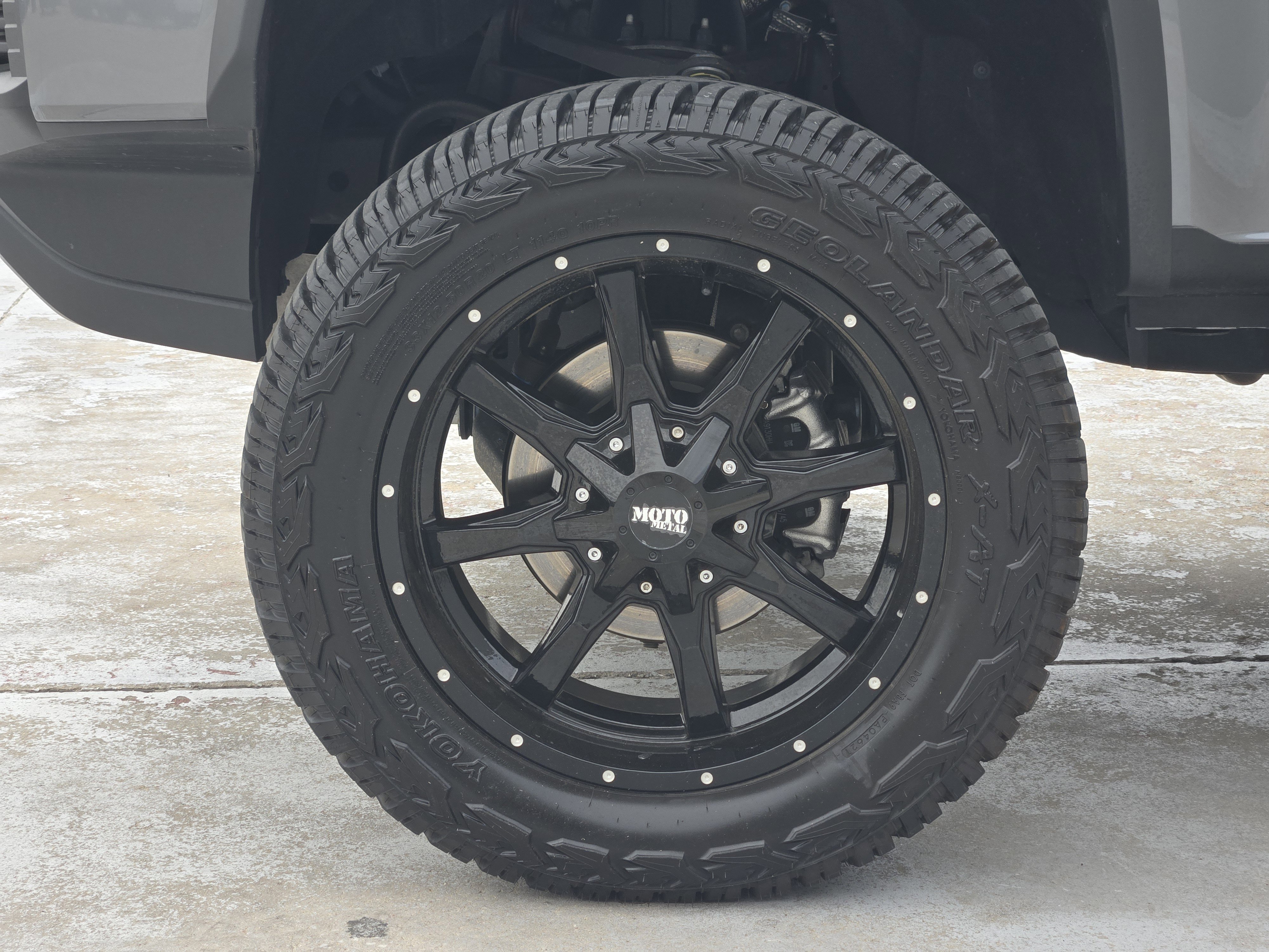 Used 2021 Chevrolet Colorado ZR2 w/ ZR2 Dusk Special Edition AWD/4WD image 14