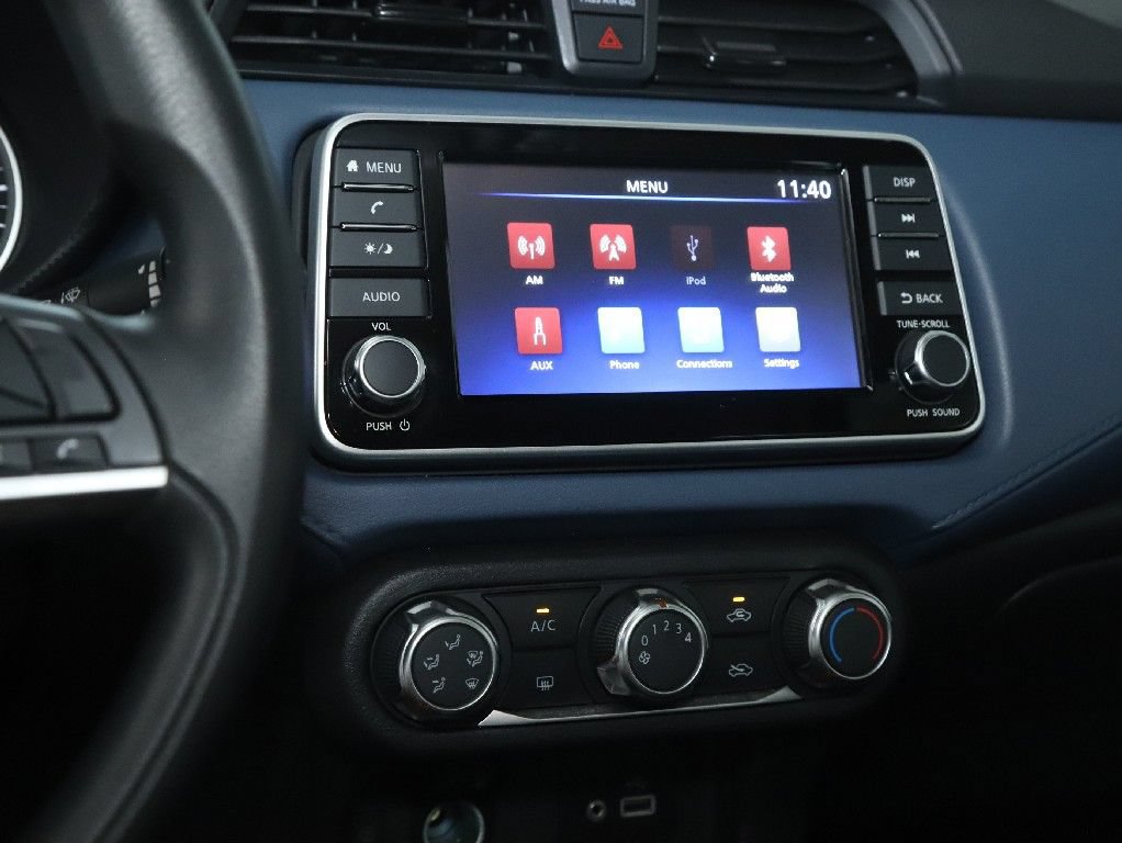 Used 2025 Nissan Versa SV FWD image 24