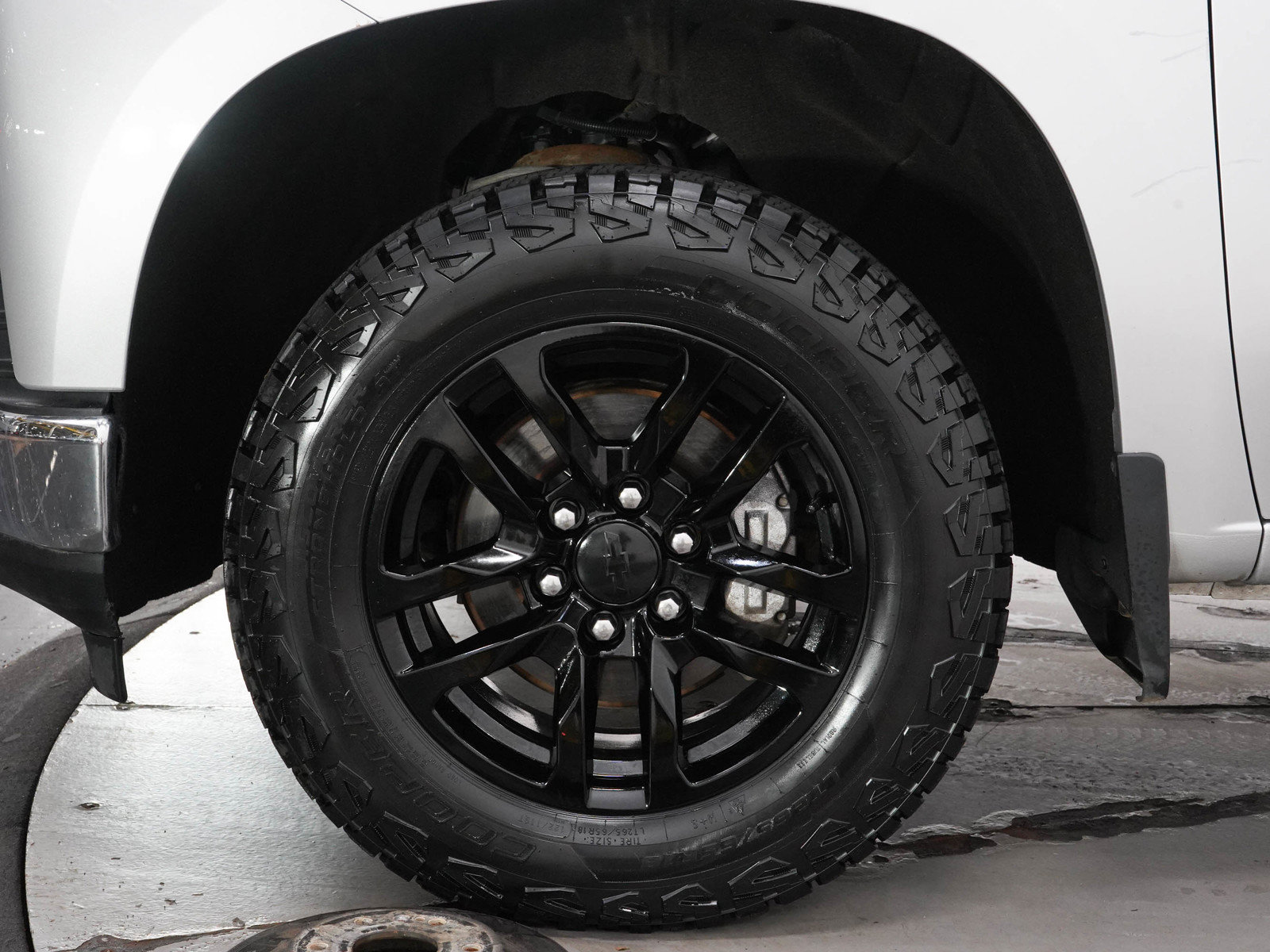 Used 2021 Chevrolet Silverado 1500 LT w/ Z71 Off-Road Package AWD/4WD image 29