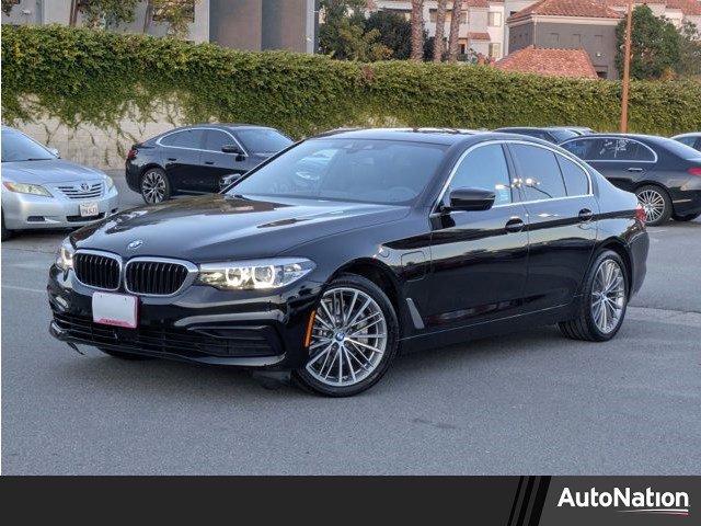 Used 2020 BMW 530e image 1