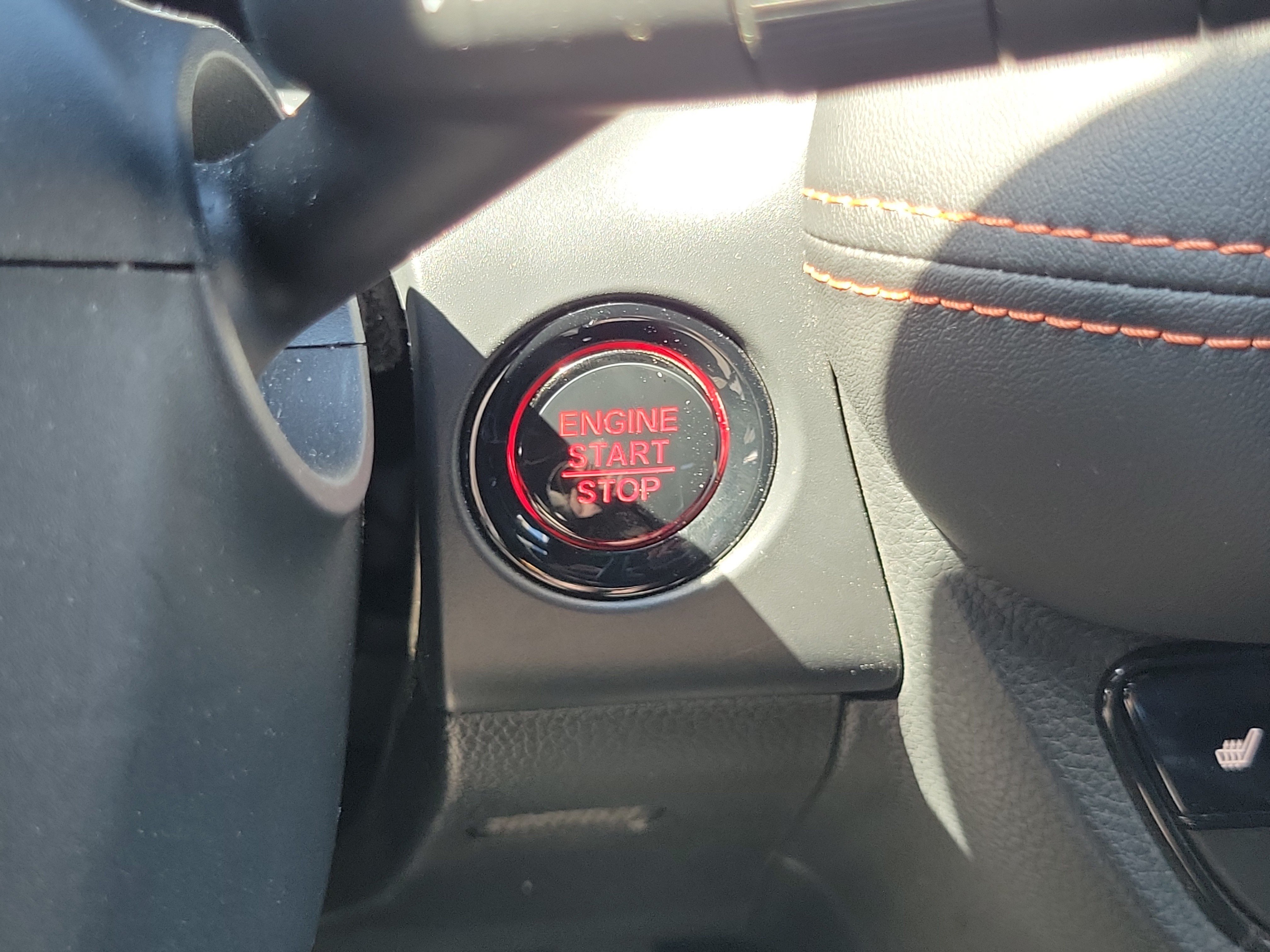 Certified 2025 Honda HR-V Sport image 29