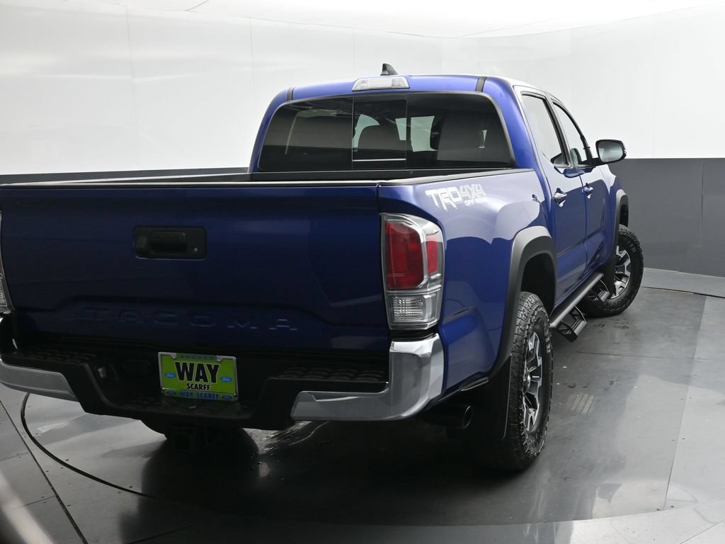 Used 2023 Toyota Tacoma TRD Off-Road w/ Black Out Package (TMS) AWD/4WD image 33