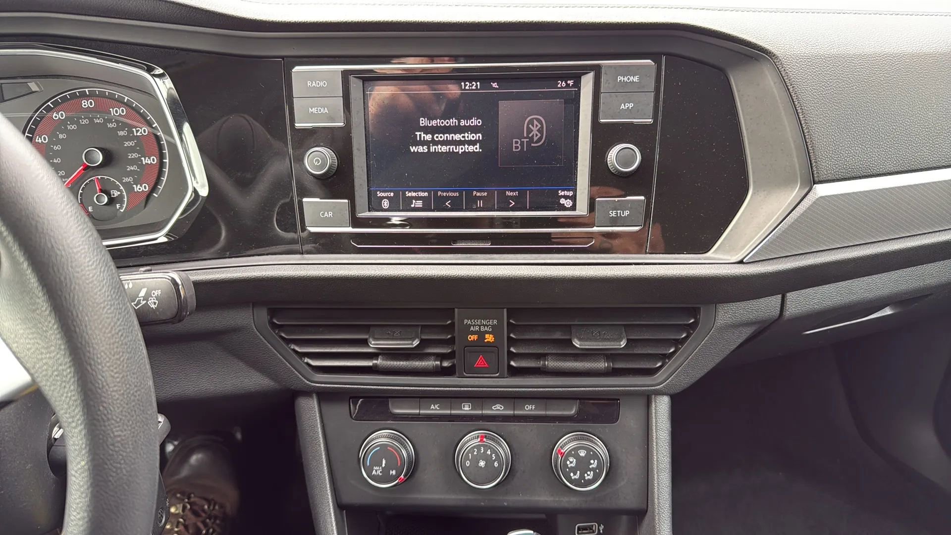 Used 2019 Volkswagen Jetta S w/ Driver Assistance Package image 18