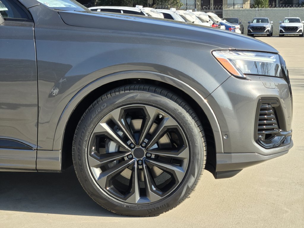 Used 2026 Audi Q7 3.0T Premium Plus AWD/4WD image 13