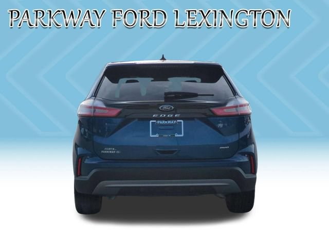 Used 2024 Ford Edge SEL w/ Convenience Package AWD/4WD image 4